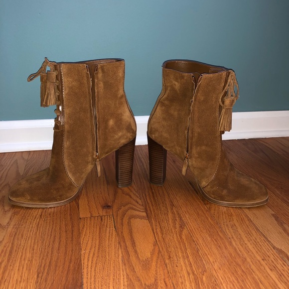 Worn once! Michael Kors suede boots - Picture 2 of 7